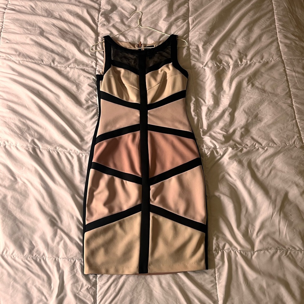 Elegant Colorblock Sleeveless Dress